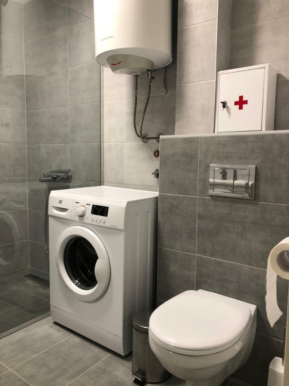Center Apartments سكوبجي المظهر الخارجي الصورة