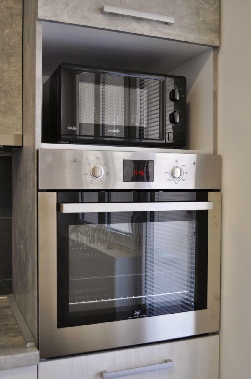 Center Apartments سكوبجي المظهر الخارجي الصورة